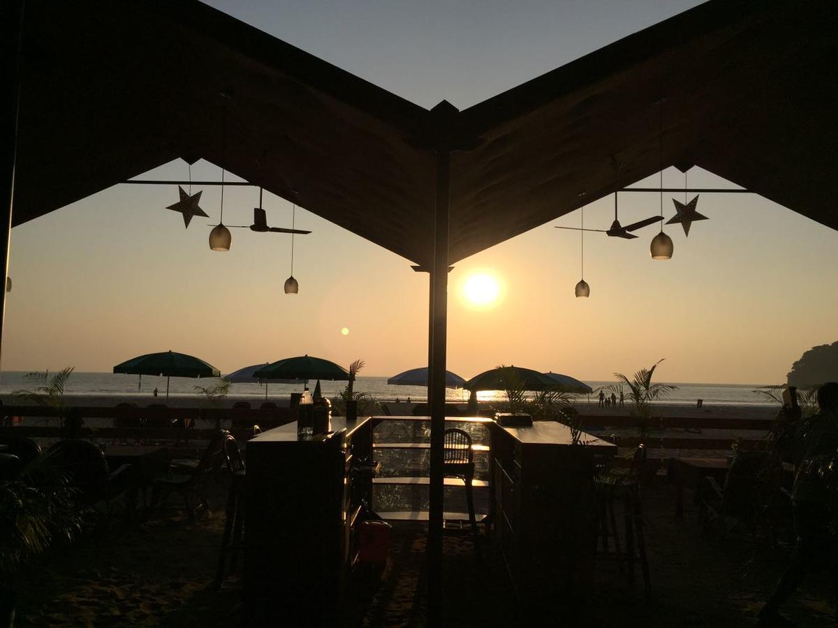 Anantra Sea View Resort Агонда Екстер'єр фото